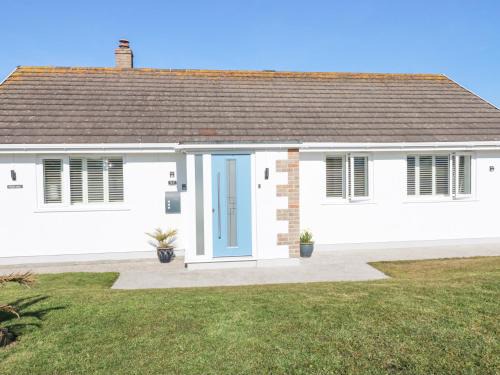 Holywell Casa | Palm View
