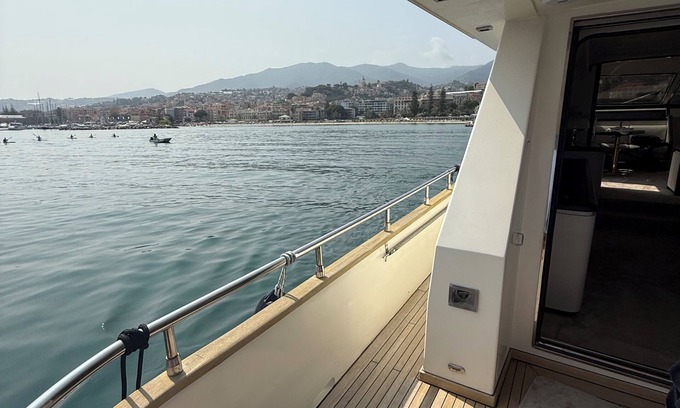 Pointe Croisette Alquiler De Eote | PALME Yacht - Cannes Port Canto - Pointe Croisette - Face à la Mer