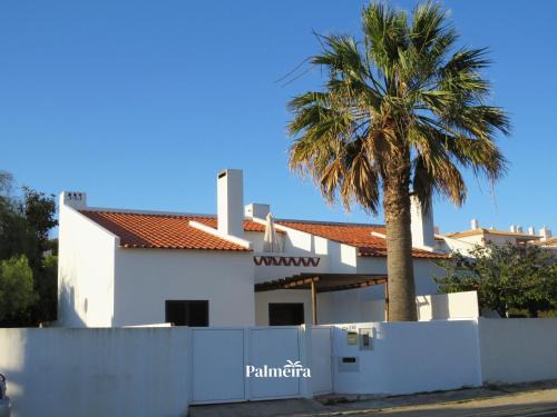 Olhos D'Agua Casa | Palmeira Home