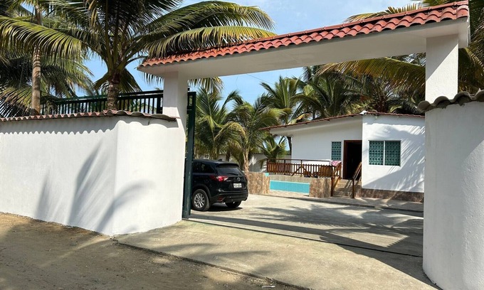 Cojimíes Casa | Palmeral de Cojimies-Vía Pedernales Manabí