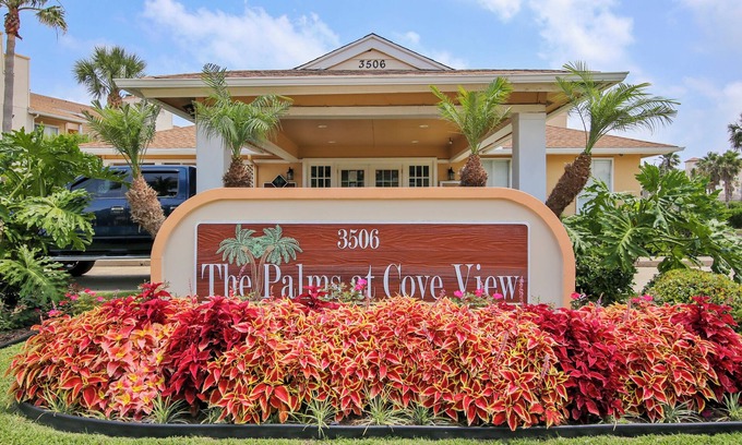 Galveston Condominio | Palms at Cove View 806 - Bougie Beach Bungalow