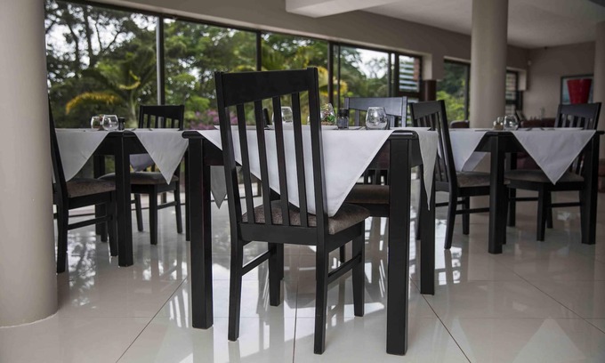 Amanzimtoti Casa | Palmwood Guest House