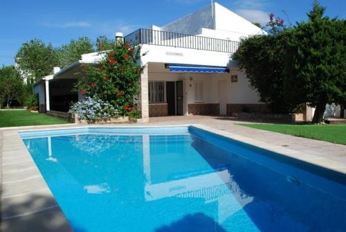 Calafat Casa | Palomera, Calafat, piscina, frente al mar, a 5 mn de la playa, wifi, zona residencial