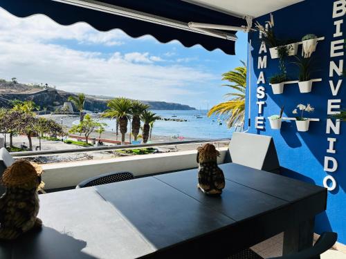 Playa San Juan Apartamento | Pambnb - Chic Beachside Apartment Playa San Juan