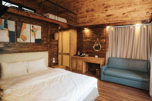 Son Tay Cabina | Pamela Retreat