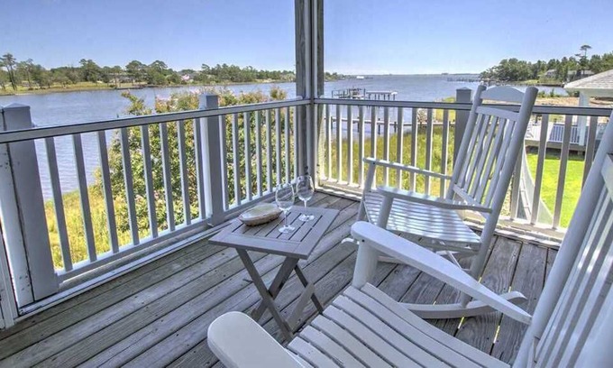 Newport Casa | Panacea: casa de 3 dormitorios / 3 baños en Newport, capacidad para 8