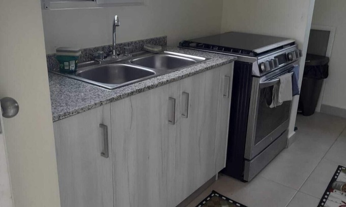 Tumba Vieja Casa | Panama Beach, Pool House with Social Area and Lake with outdoor fitness.