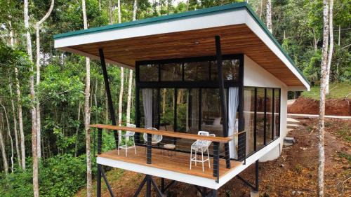 Penjamo Cama Y Desayuno | Pandanus Lodge & Retreats Bungalow Heliconia