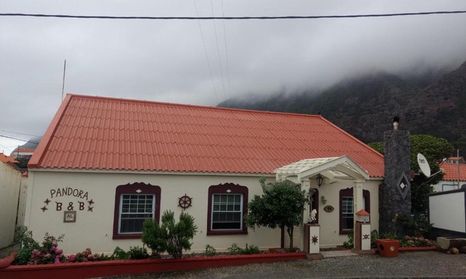 Lajes das Flores Cama Y Desayuno | Pandora