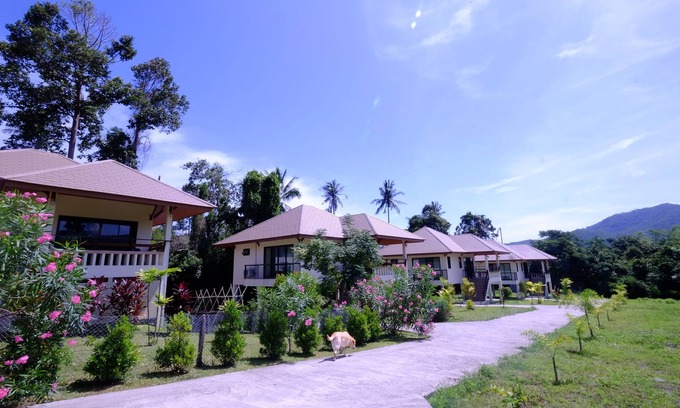 Laem Set Villa | Pannipa Villa