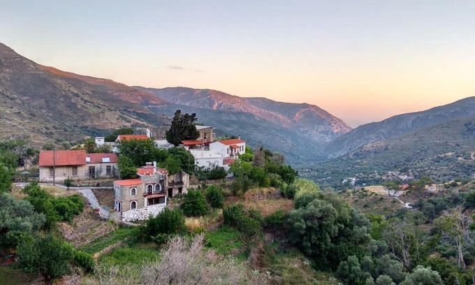Livadia Apartamento | Panorama Apartment