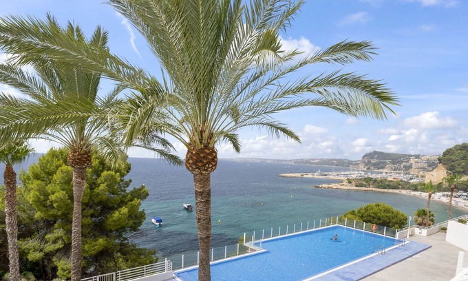 Pueblo Mascarat Apartamento | Panorama by Interhome