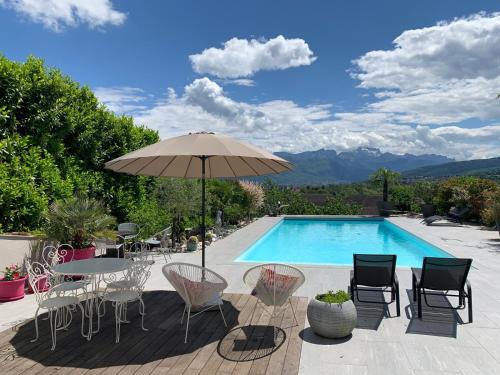Poisy Apartamento | Panorama Dream Annecy, Appart 42 m2 avec terrasse abritée, piscine et parking à 10 min d'Annecy