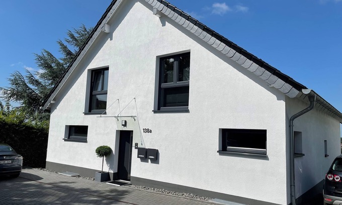 Ippendorf Apartamento | Panoramawohnung in Bonn's Höhenlage