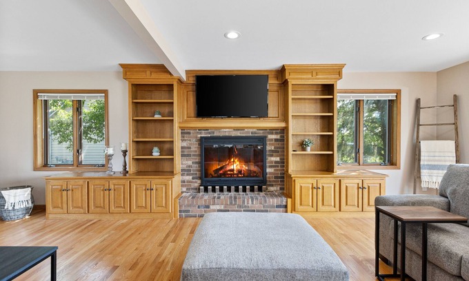 Green Bay Casa | Spacious Retreat Overlooking Green Bay by RedAwning