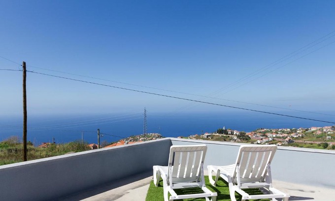 Canhas Casa | Panoramic House in Ponta do Sol