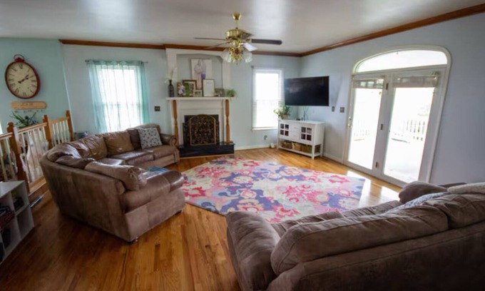 Max Meadows Casa | Panoramic Picturesque Home in Blue Ridge Mtns