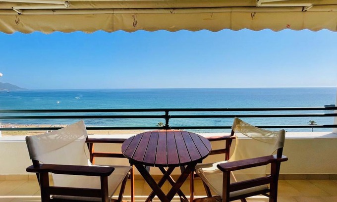 Glyfada Apartamento | Panoramic sea view1bedroom Apart.Glyfada beach2-4p