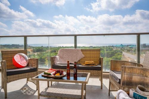 Nahariya Apartamento | Panoramic Sea Views Coastal Escape by Sea N' Rent