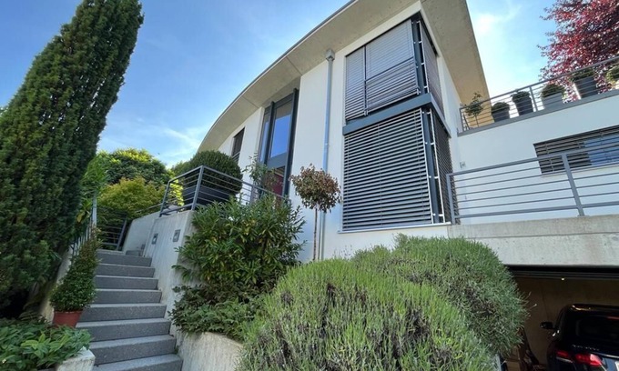 Muttenz Casa | Panoramic spacious House with Garden & Garage. Sleep 6. Kids welcome. No pets.