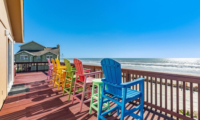 Bermuda Beach Casa | Panoramic View Beachfront Home - Easy Beach Access, Outside Shower, Dog Friendly