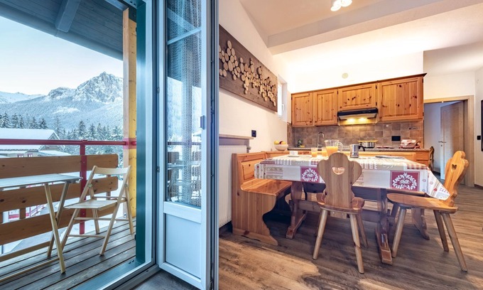 Pera Apartamento | Vista panorámica desde su casa en Val di Fassa