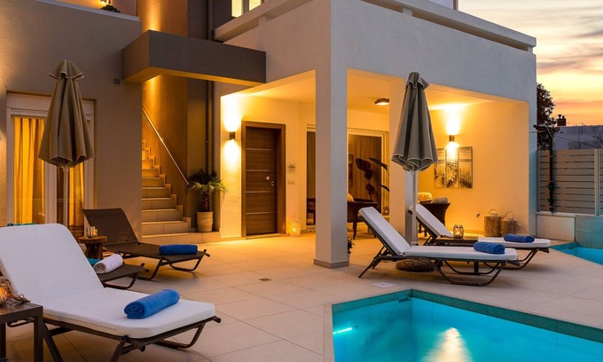 Armenoi Villa | Villa boutique con dos edificios independientes en ladera de la colina con total privacidad.