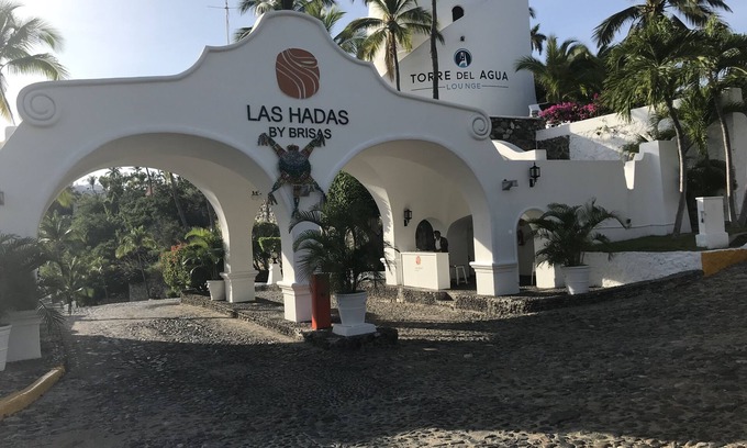 Las Hadas Condominio | Vistas panorámicas - Ambiente - Asequible