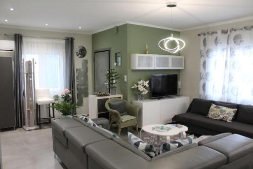 Mavromati Casa | Panos modern country house