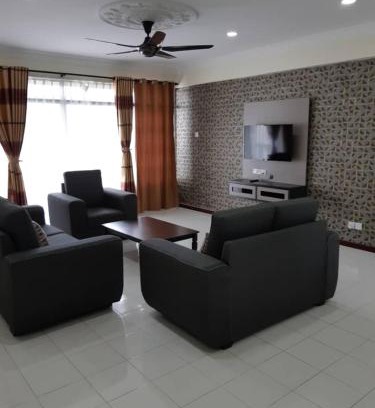 Tanjung Kling Apartamento | Pantai Puteri Homestay