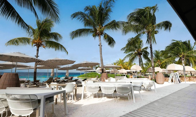 Jan Thiel Complejo | Papagayo Beach Resort