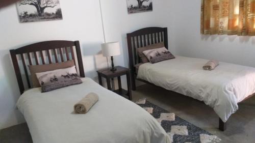 Leeupoort Otro | Paperbark Self Catering Units