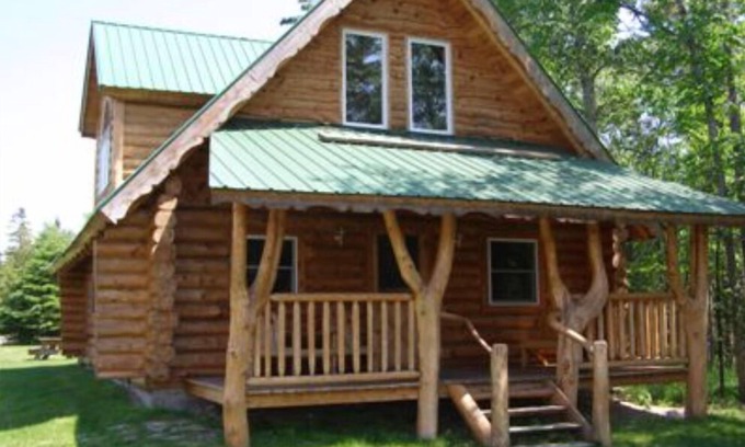 Drummond Casa | Papins Resort Cabin #7