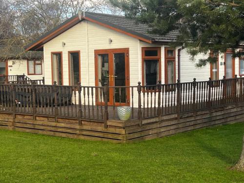 Wisbech Casa | Par Three