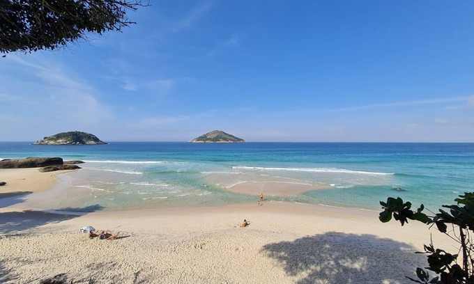 Recreio dos Bandeirantes Apartamento | Paraíso do Rio - 5 huéspedes, Playa