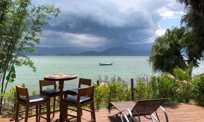 Caieira Casa | Paraíso Frente ao Mar Sul da Ilha