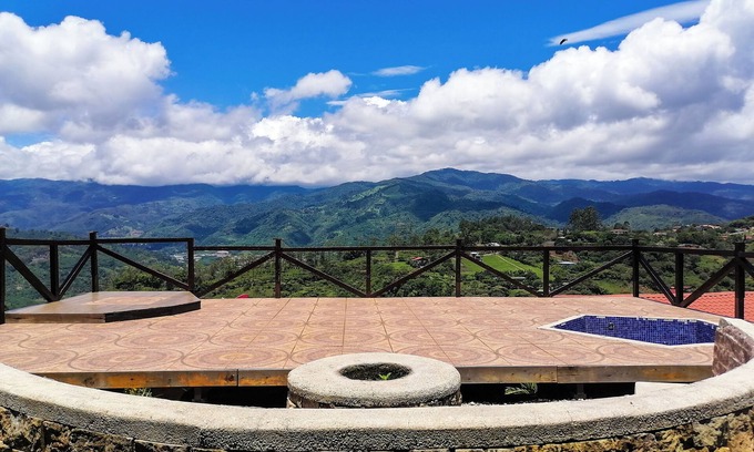 Paraíso Cabina | Paraíso Orocay Lodge