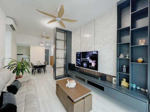 Taman Bukit Mewah Apartamento | Paradigm Residence by Antlerzone