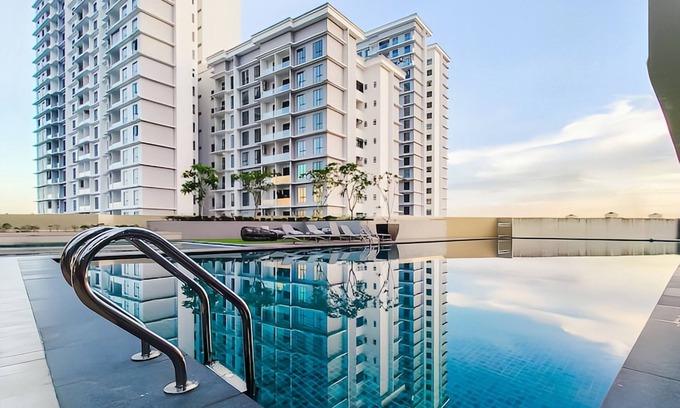 Taman Bukit Mewah Apartamento | Paradigm Residence Johor Bahru