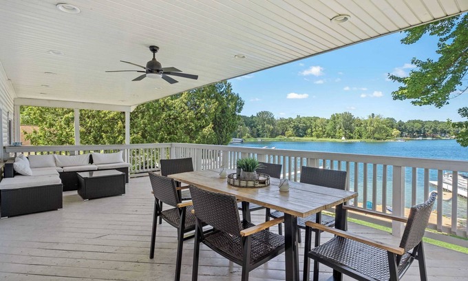Smyrna Casa | Paradise at Maston - Sleeps 10 - Private Beach