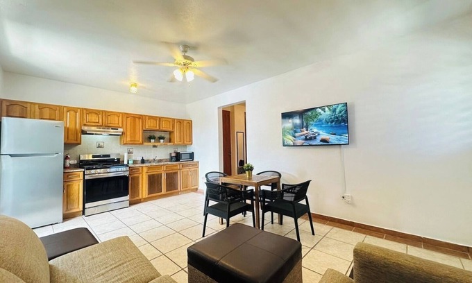 Florida Apartamento | Disfrute de este tranquilo apartamento de 2 dormitorios y 1 baño en la...