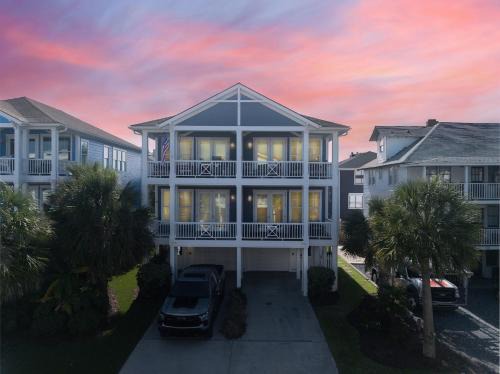 Wrightsville Beach Casa | Paradise by the Pier Carolina Getaway