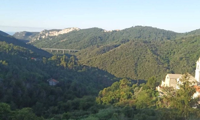 San Giorgio Apartamento | Paradise for outdoor athletes. Spacious apartment with mountain and see views
