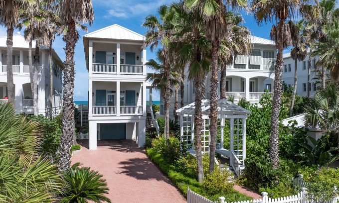 The Shores Casa | ¡Paradise Found es exactamente lo que puedes esperar cuando alquilas esta casa privada!