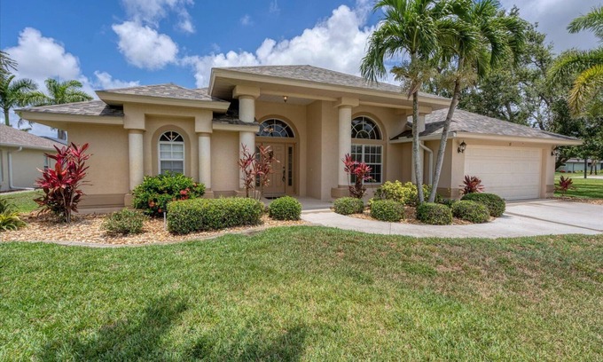 White Marsh Casa | Paradise Found - 17 Medalist Circle