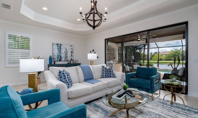 Bonita Springs Casa | ¡GUAUU! Casa nacional Bonita, piscina / spa, 3 Bdr + Den / 4th Bdr, 2 bth, Golf y más!