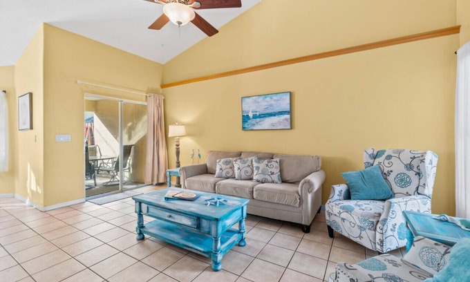 Indialantic Casa | Paradise Getaway Townhome - 3/2 - Walk to the Beach