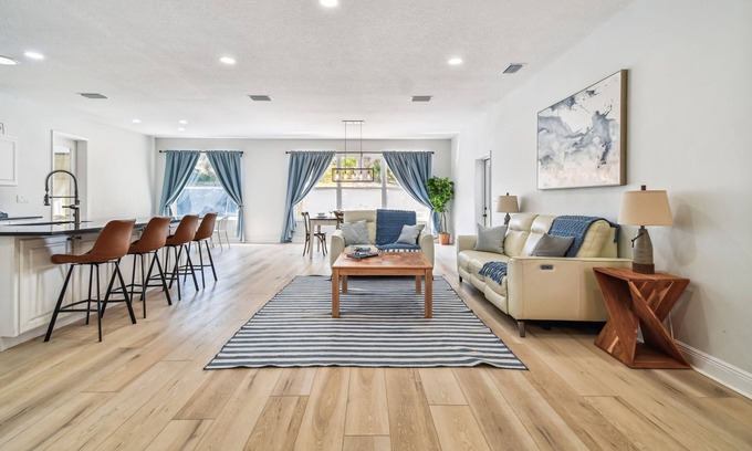 Tarpon Springs Casa | Paradise Getaway