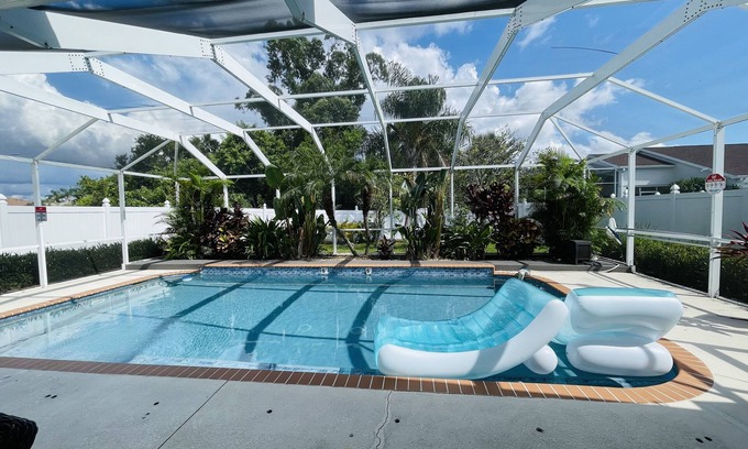 Sabal Harbour Casa | Florida Paradise Near IMG Academy and Beach