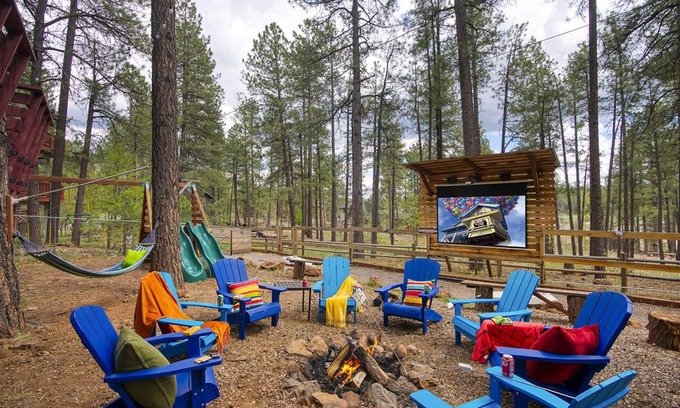 Munds Park Cabina | Paradise in the Pines - Se aceptan mascotas. ¡Renovado recientemente!
